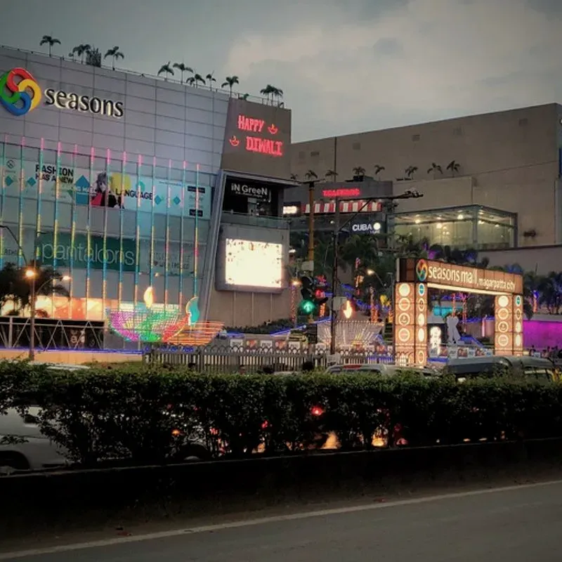 シーズンズ・モール(Seasons Mall)の写真
